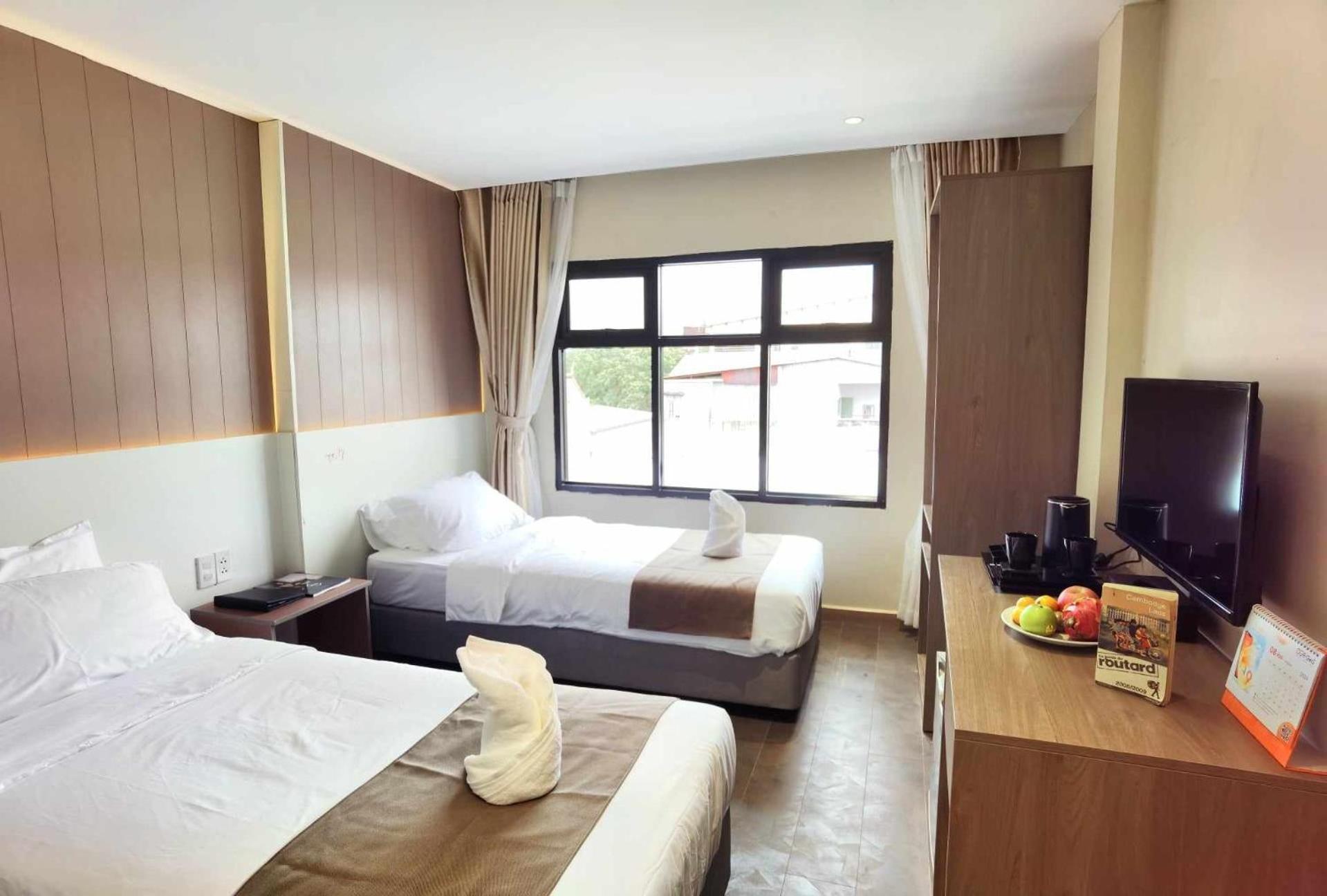 Lucie Hotel Vientiane Exterior photo